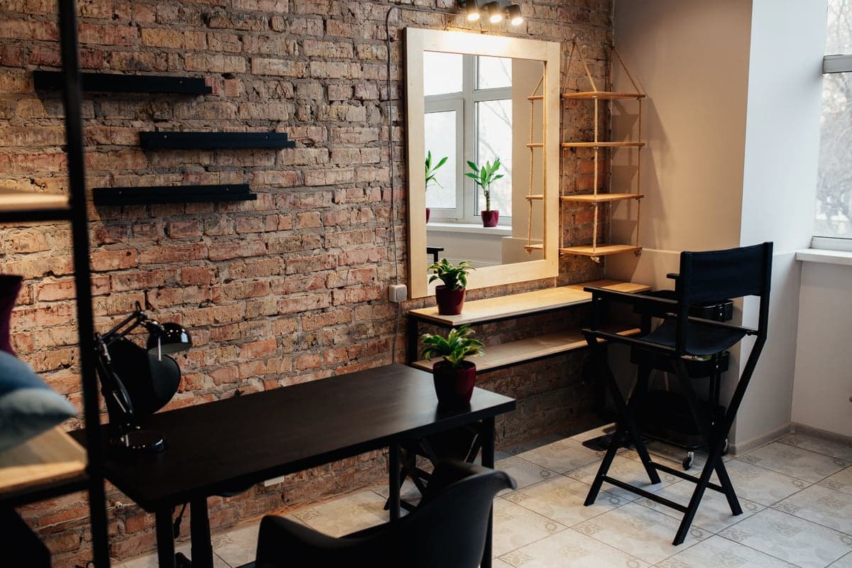 Yoga space z lounge barem — 3